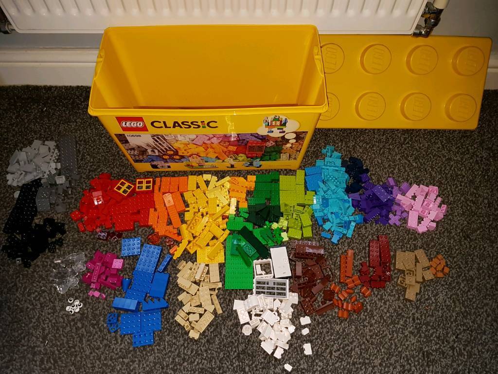 classic lego instructions 10698